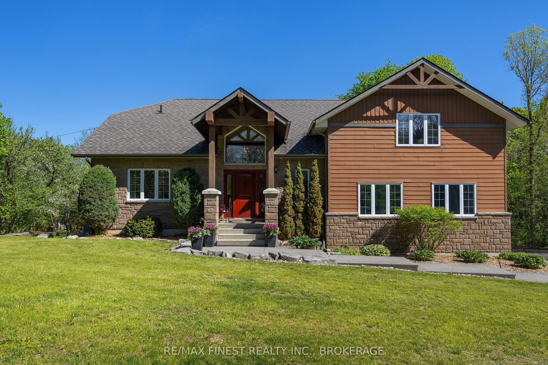 3031 Lakehead Road — photo 1