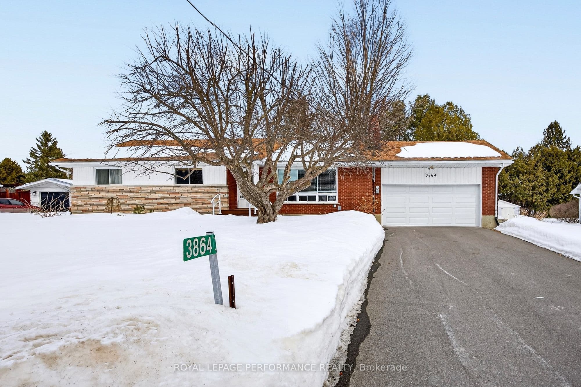 3864 CARP Road — photo 1