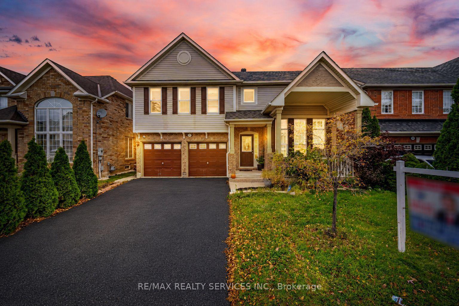 881 Lancaster Boulevard, Milton — Detached for sale, photo 1