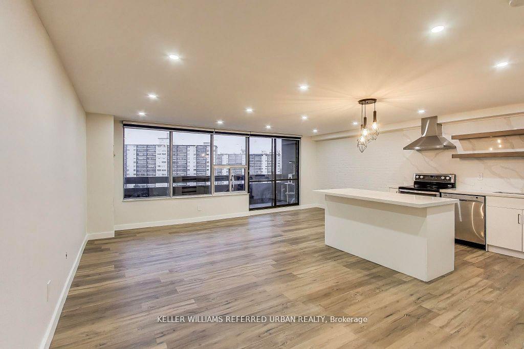 11 Wincott Drive 1215 #1215 — photo 1