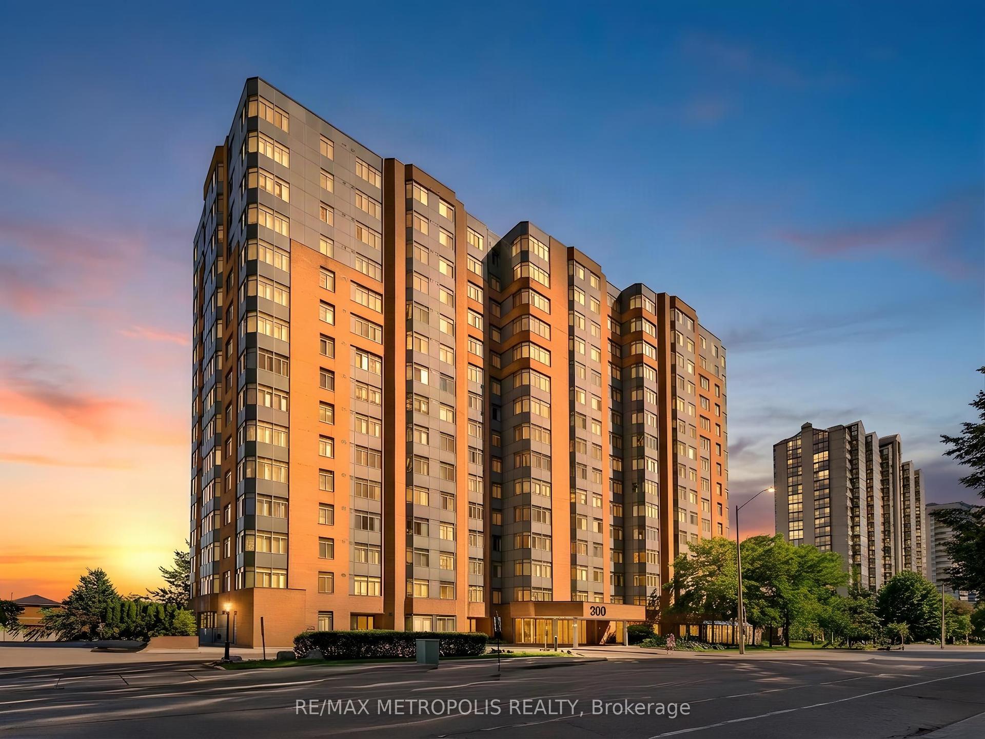 300 Webb Drive 210 #210, Mississauga — Condo for lease, photo 1
