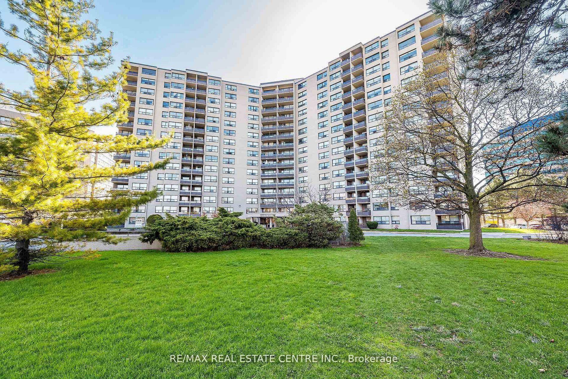 451 The West Mall Drive 1502 #1502 — photo 1