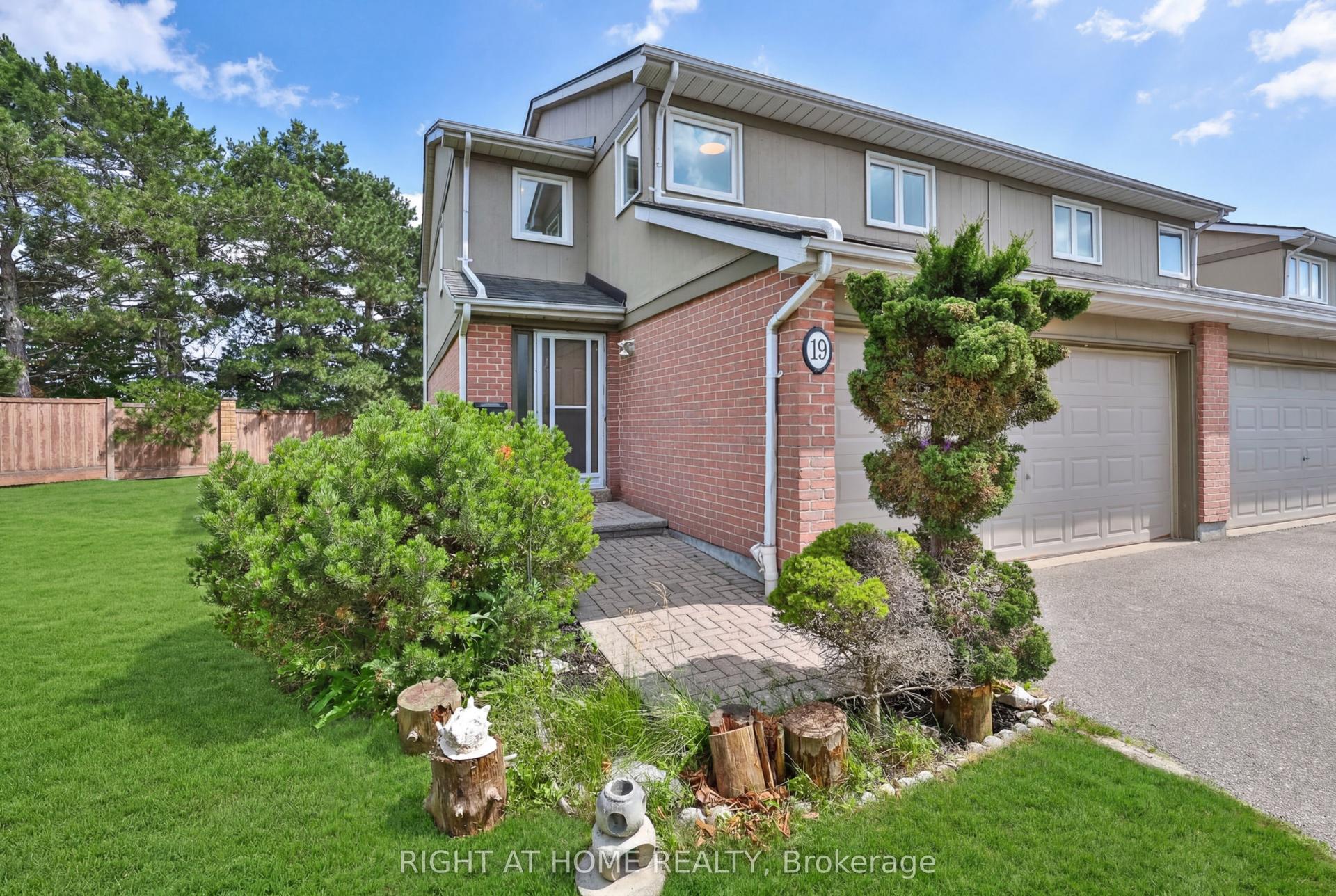 3079 Fifth Line W 19 #19, Mississauga — Condo Town for sale, photo 1