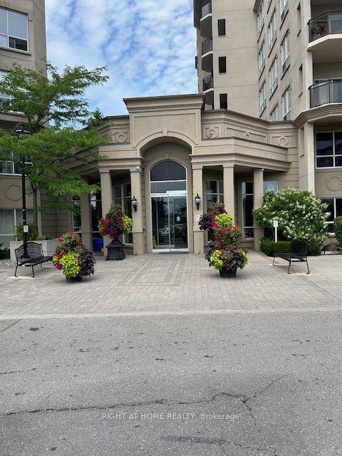 2 Maison Parc Court 403 #403, Vaughan — Condo for sale, photo 1