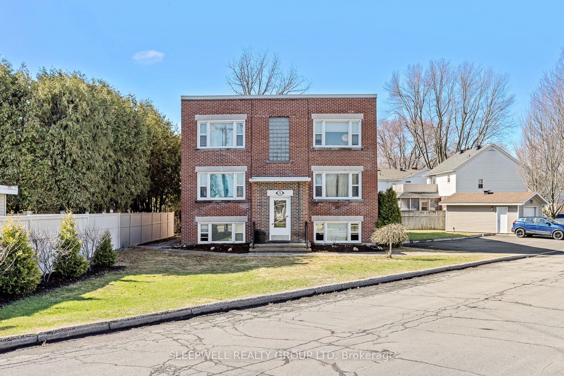 54 Centennial Boulevard — photo 1