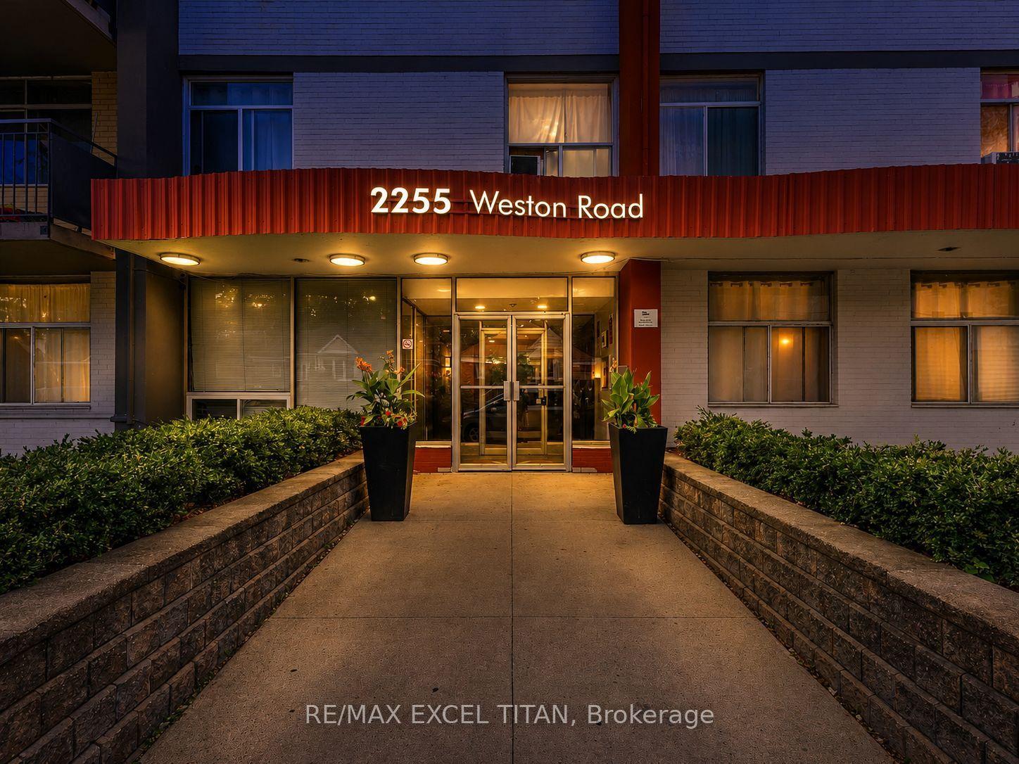 2255 Weston Road 802 #802, Toronto — Condo for lease, photo 1