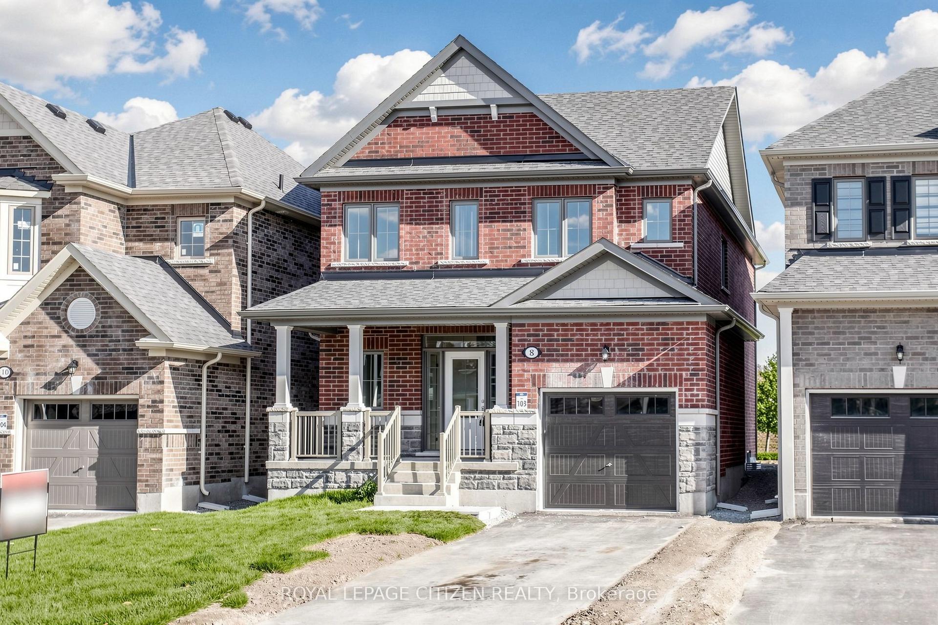 8 Fenn Crescent — photo 1