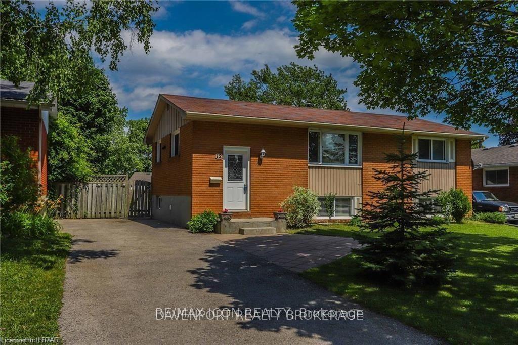 12 Garland Crescent Main #Main — photo 1