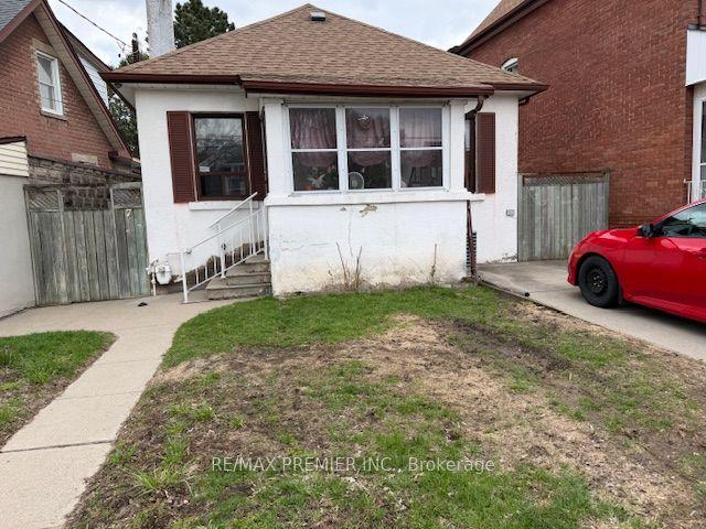 7 Florence Crescent — photo 1