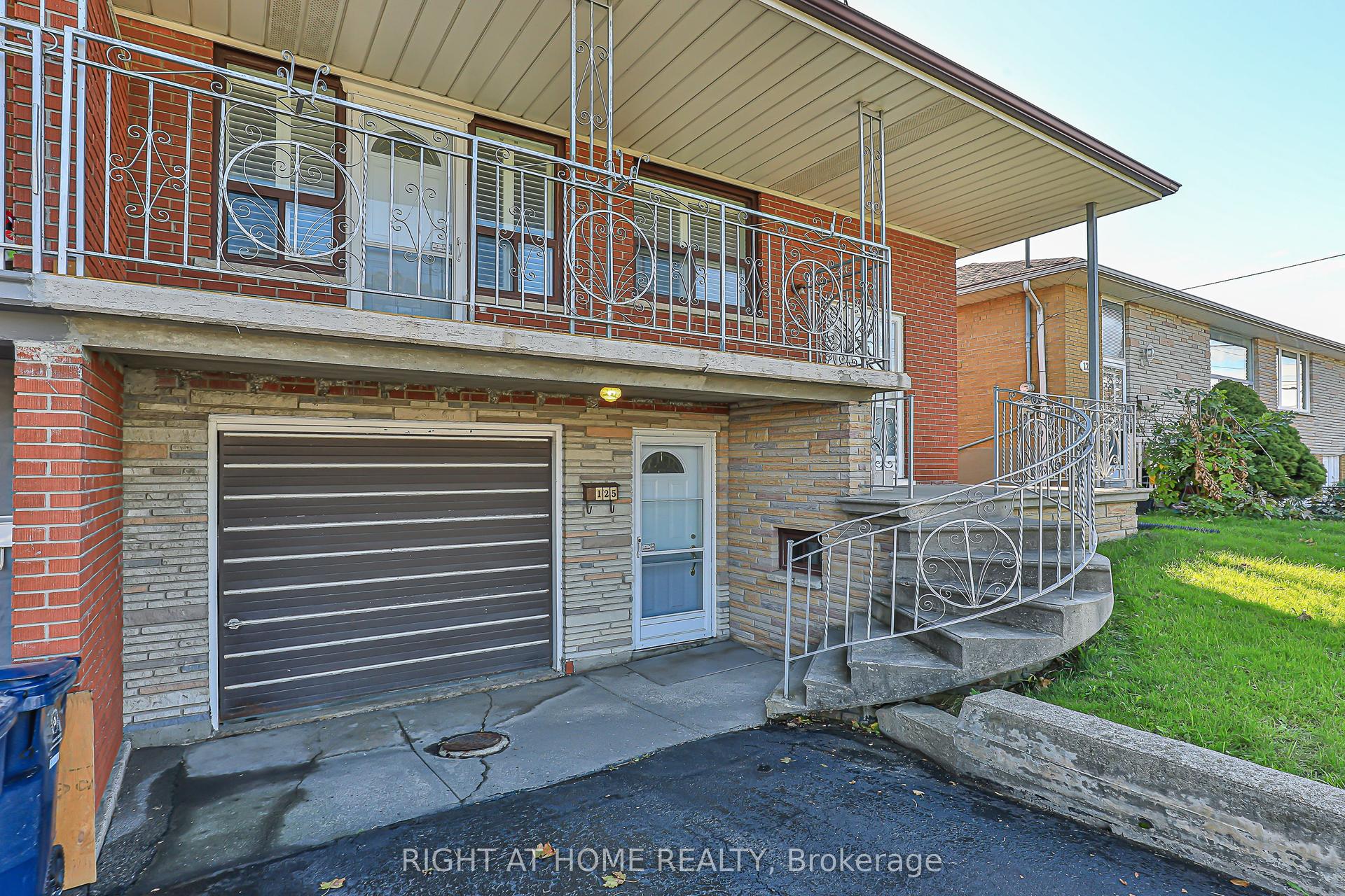 125 Shoreham Drive — photo 1