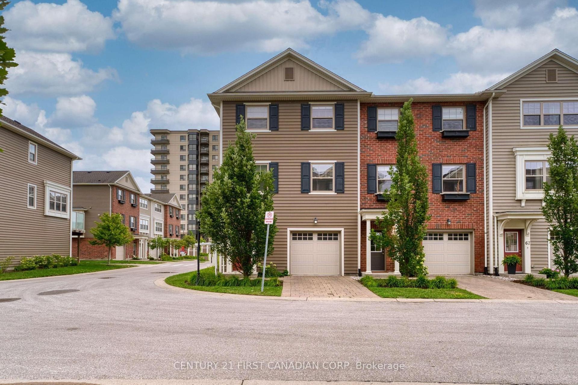 1040 CORONATION Drive 71 #71, London North — Condo Town for sale, photo 1
