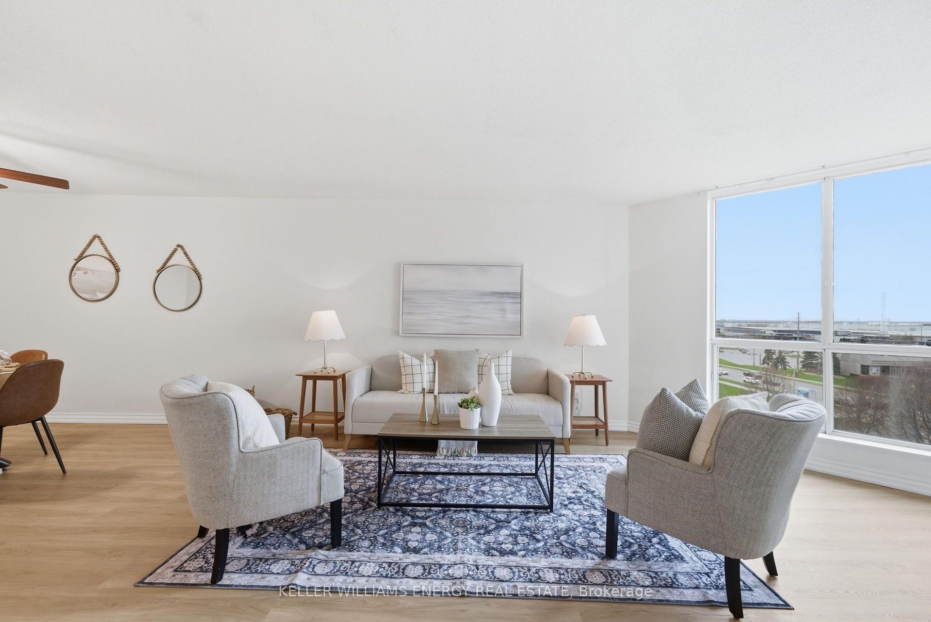 360 Watson Street W 610 #610 — photo 1