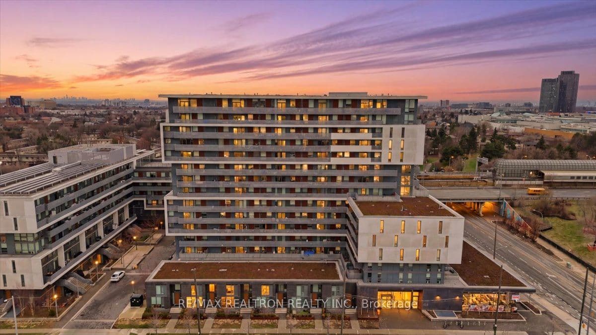 120 Varna Drive 1004 #1004 — photo 1