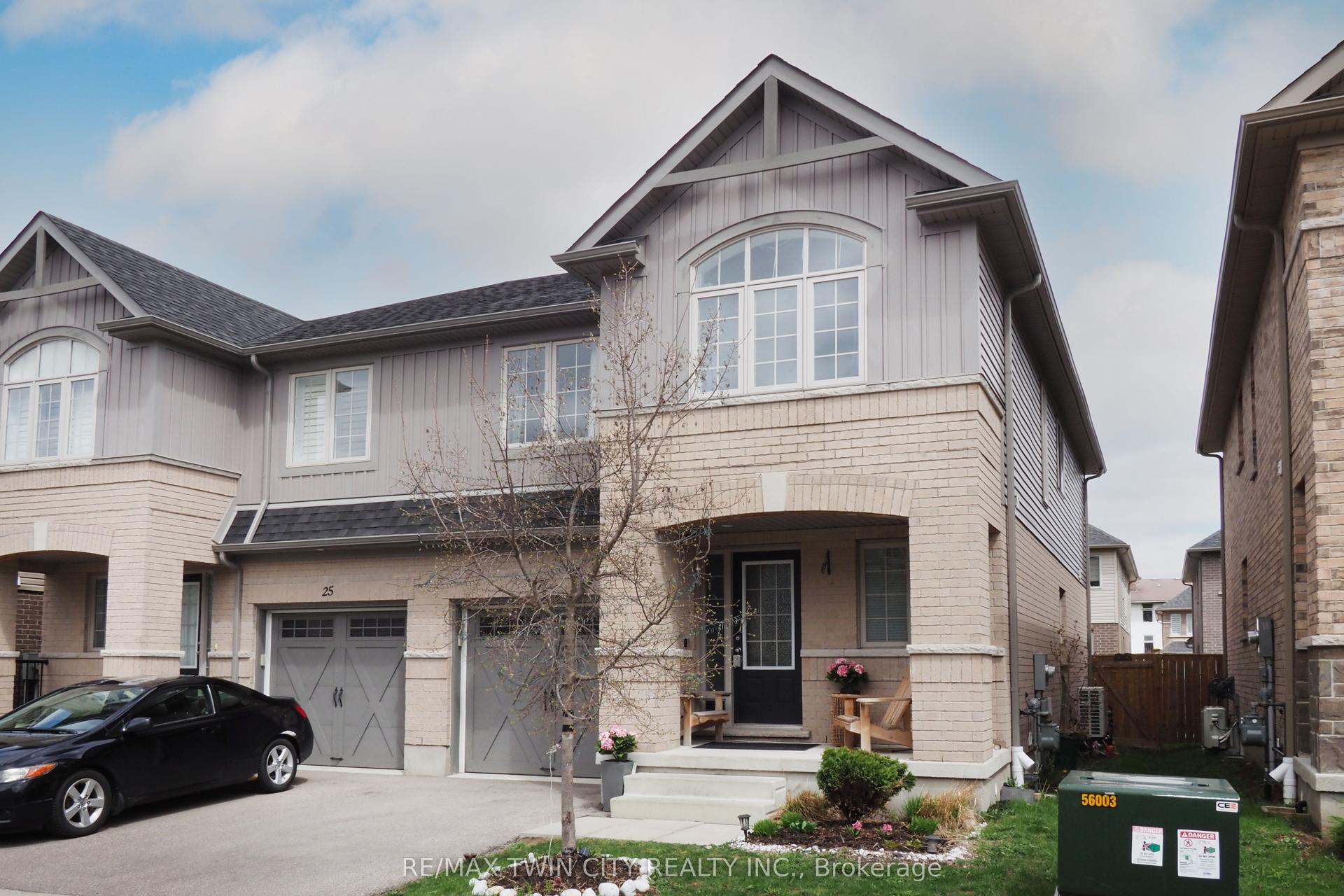 27 GLEASON Crescent — photo 1