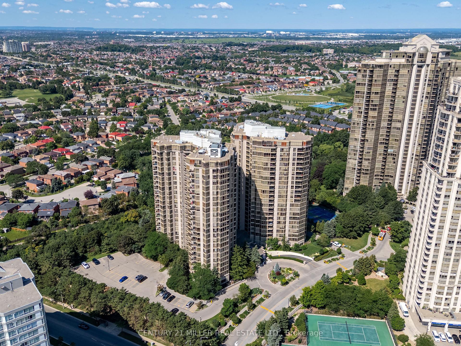 55 Kingsbridge Garden Circle 909 #909, Mississauga — Condo for sale, photo 1