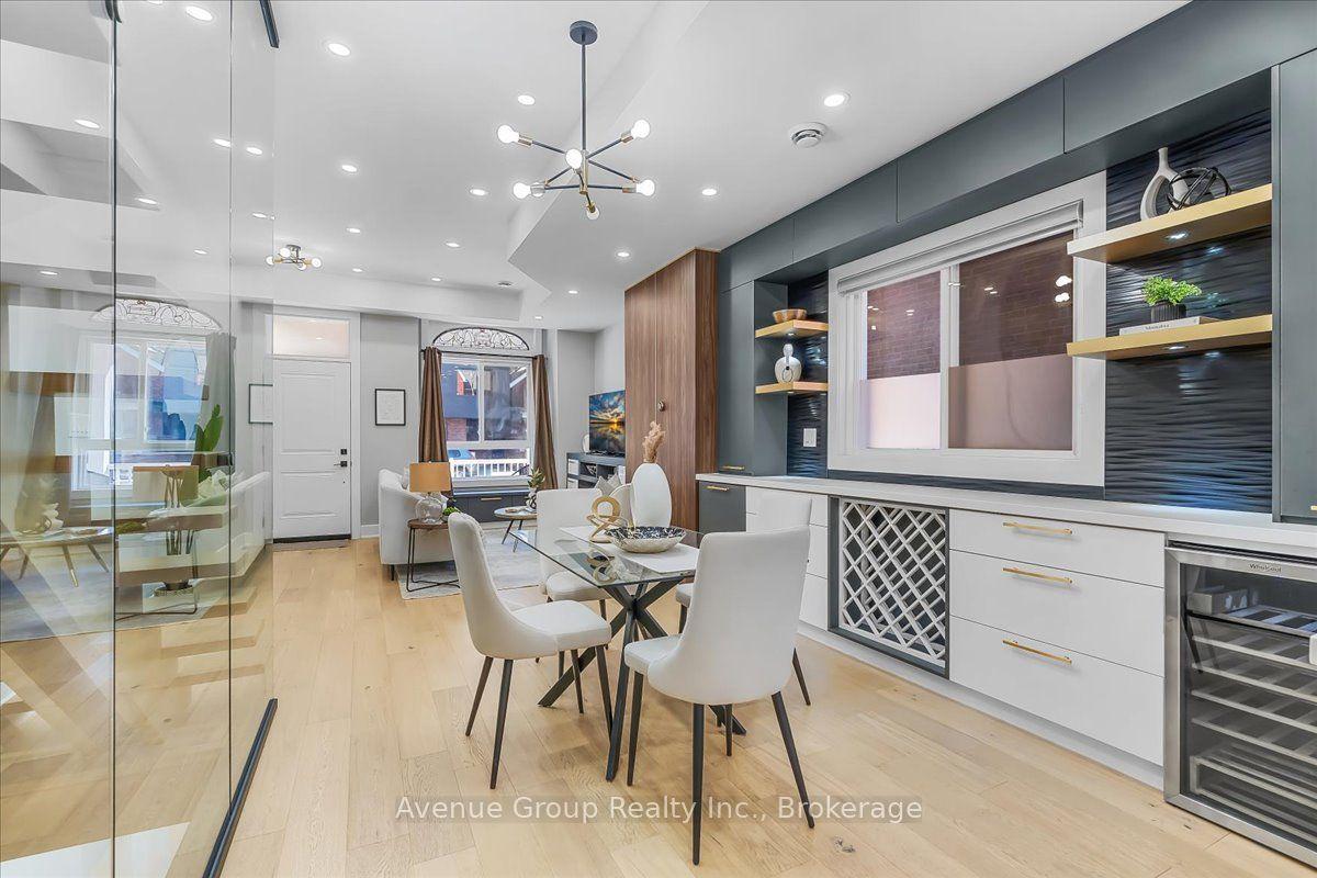 811 Dovercourt Road, Toronto — Semi-Detached for sale, photo 1
