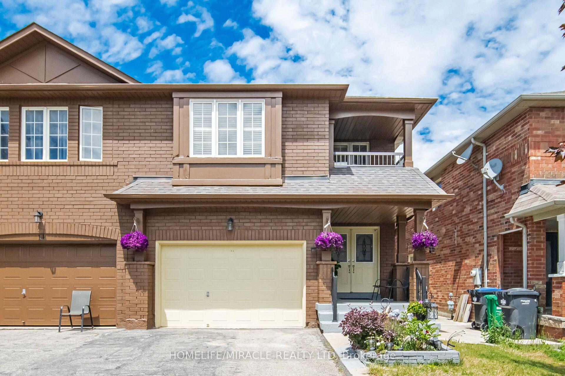 16 Capistro Street — photo 1