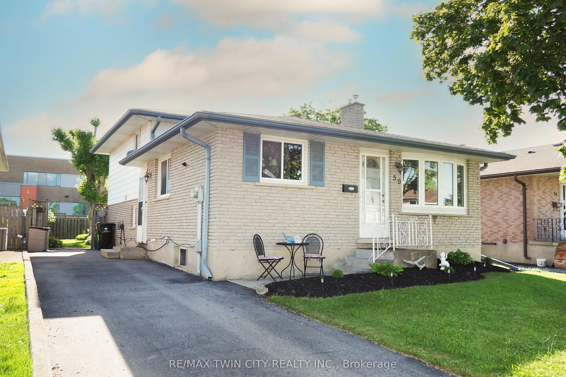 59 Bakersfield Drive — photo 1