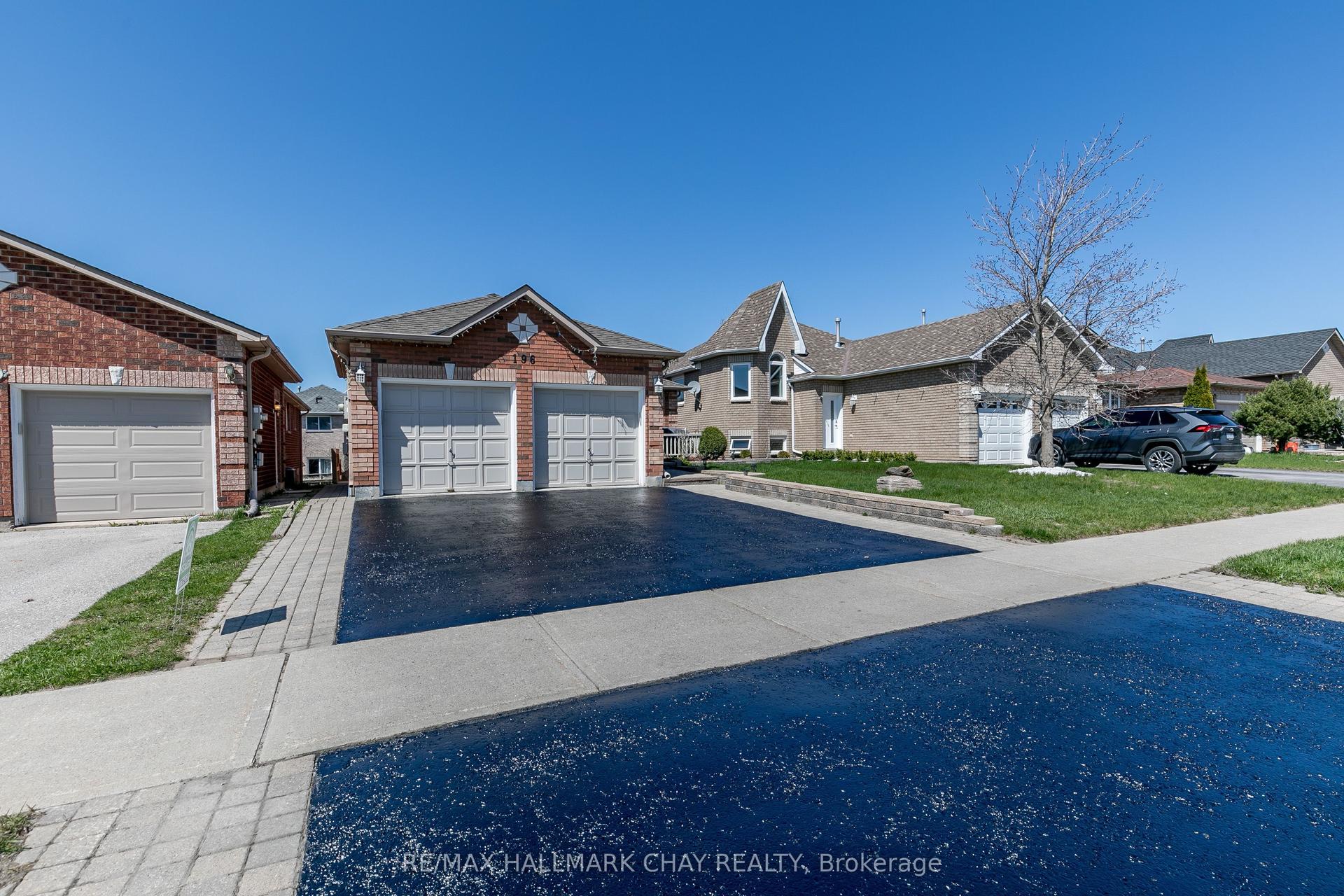 196 Country Lane Lower #Lower — photo 1