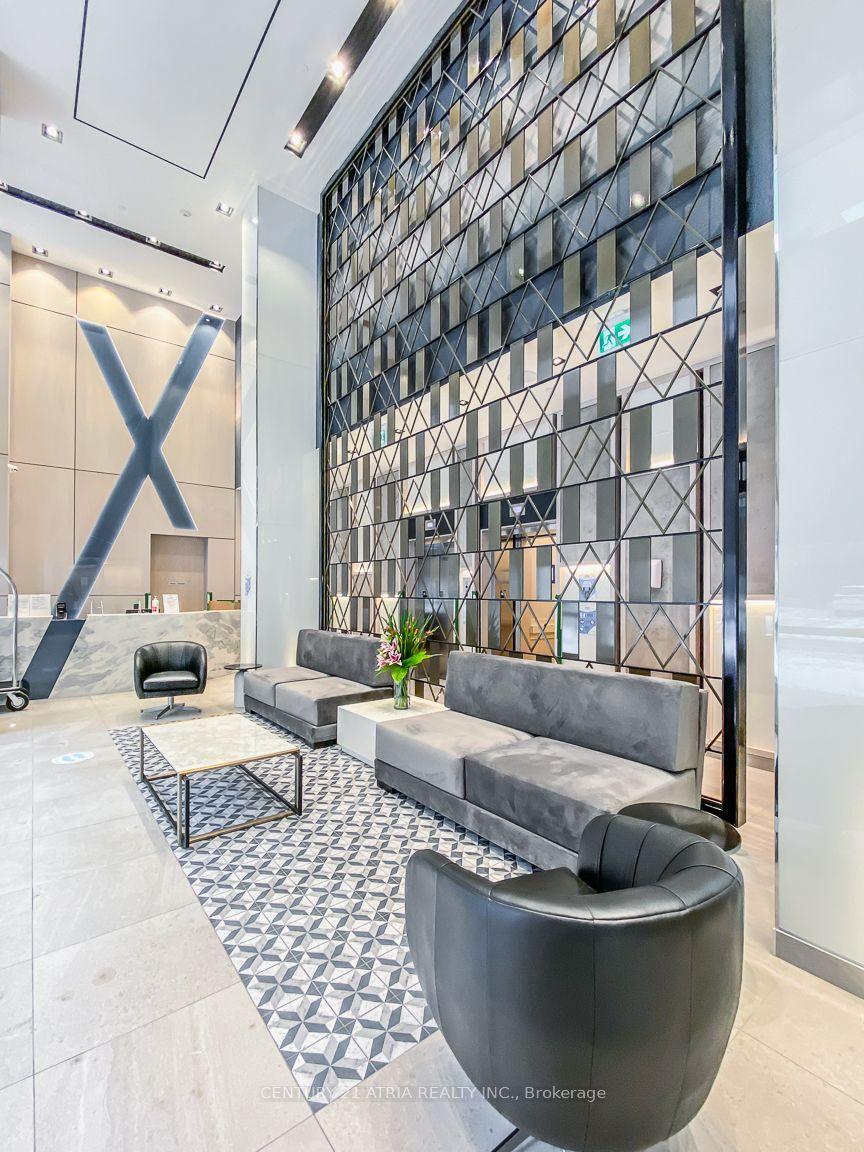 77 Mutual Street 2403 #2403, Toronto — Condo for lease, photo 1