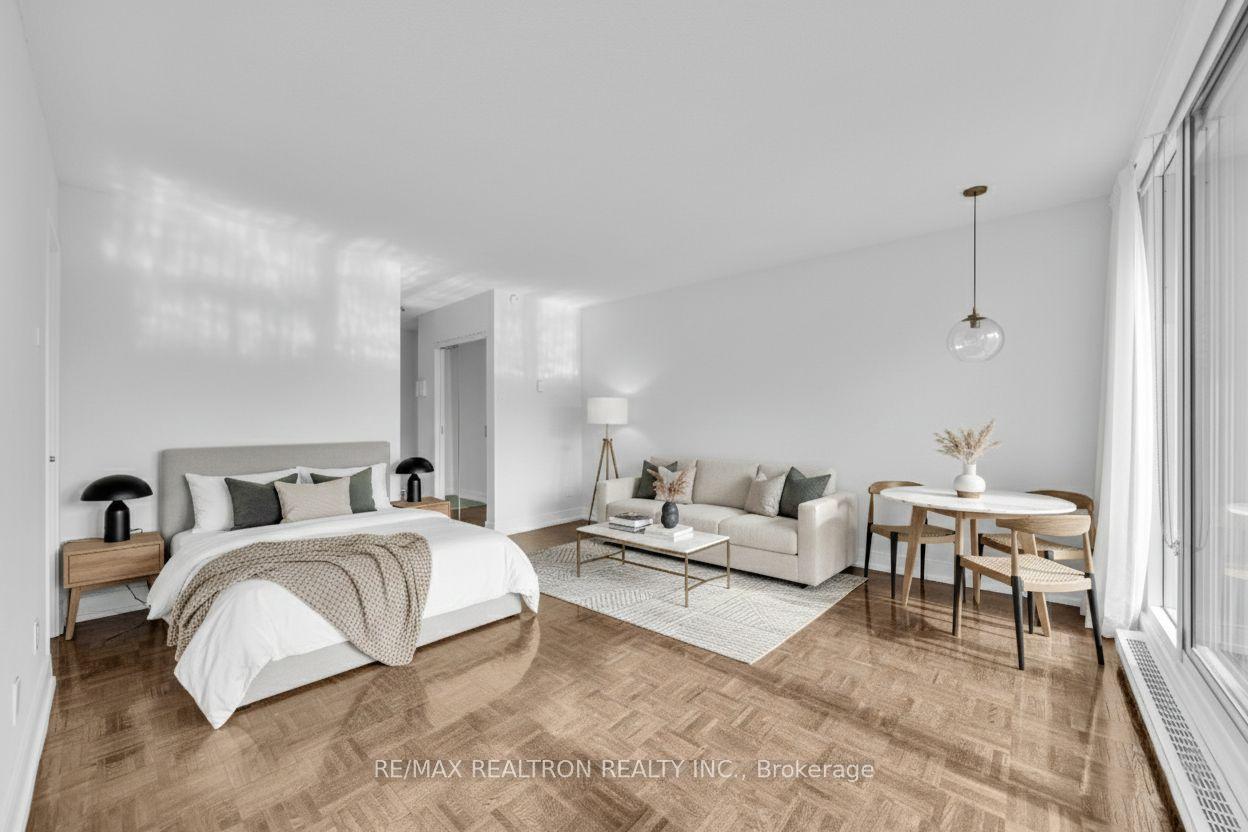 33 Isabella Street 2401 #2401, Toronto — Condo for lease, photo 1