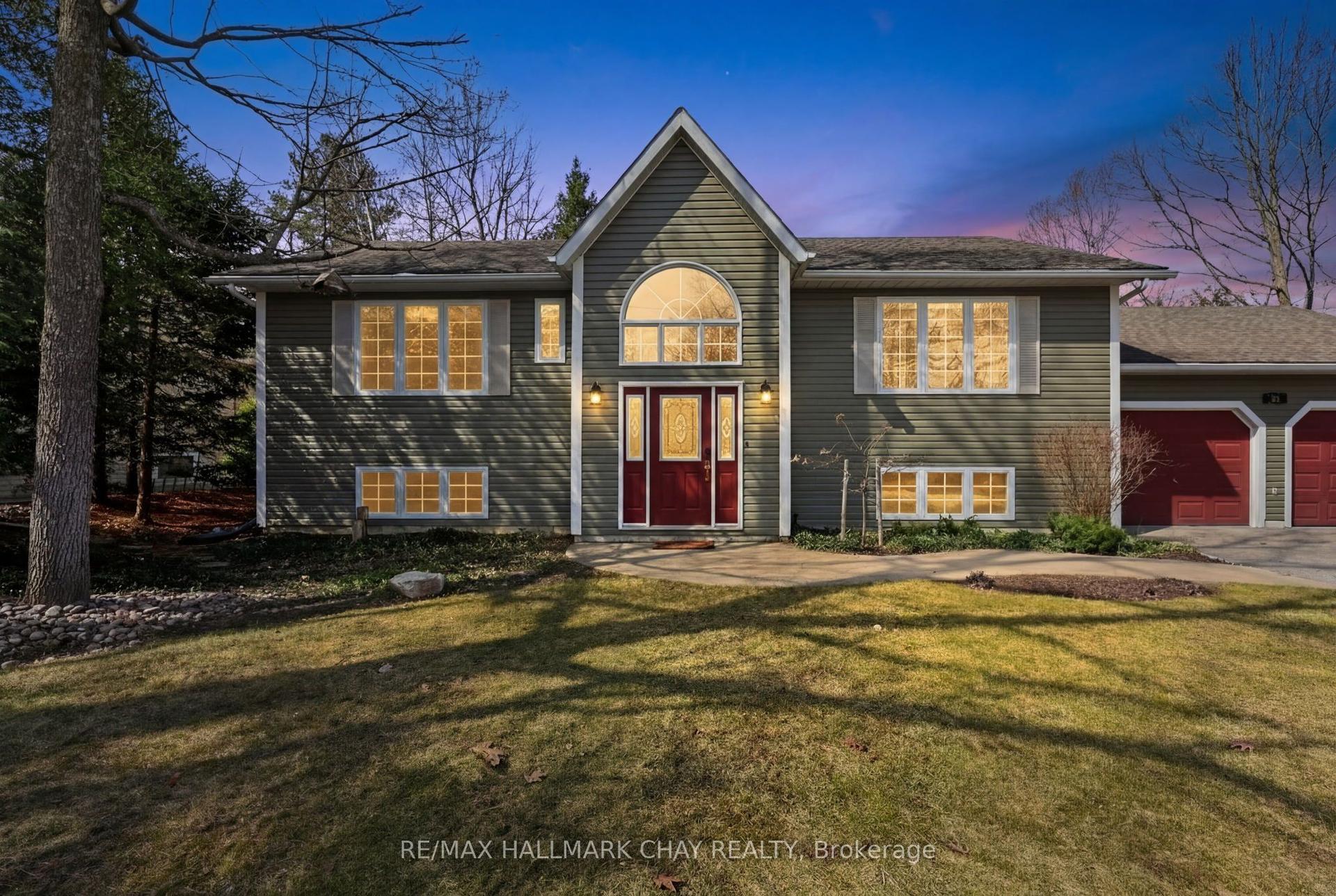 34 Rodrium Road — photo 1