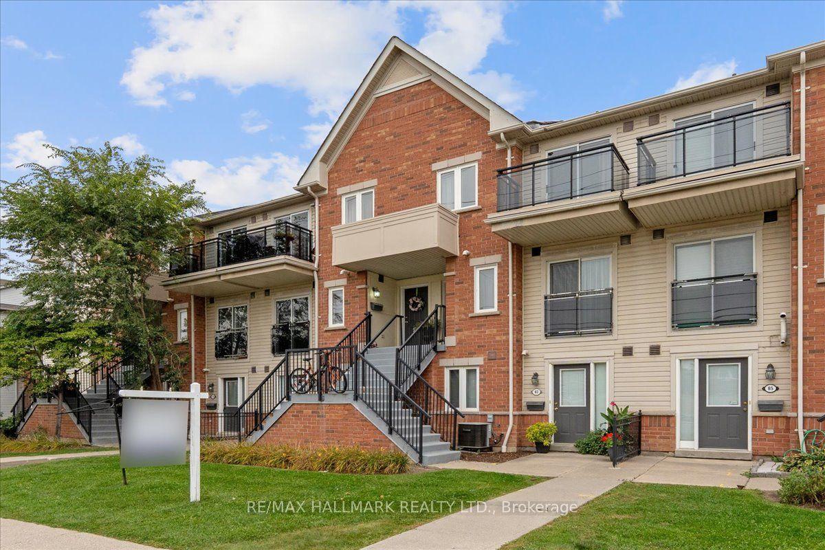 4620 Guildwood Way 81 #81, Mississauga — Condo Town for lease, photo 1