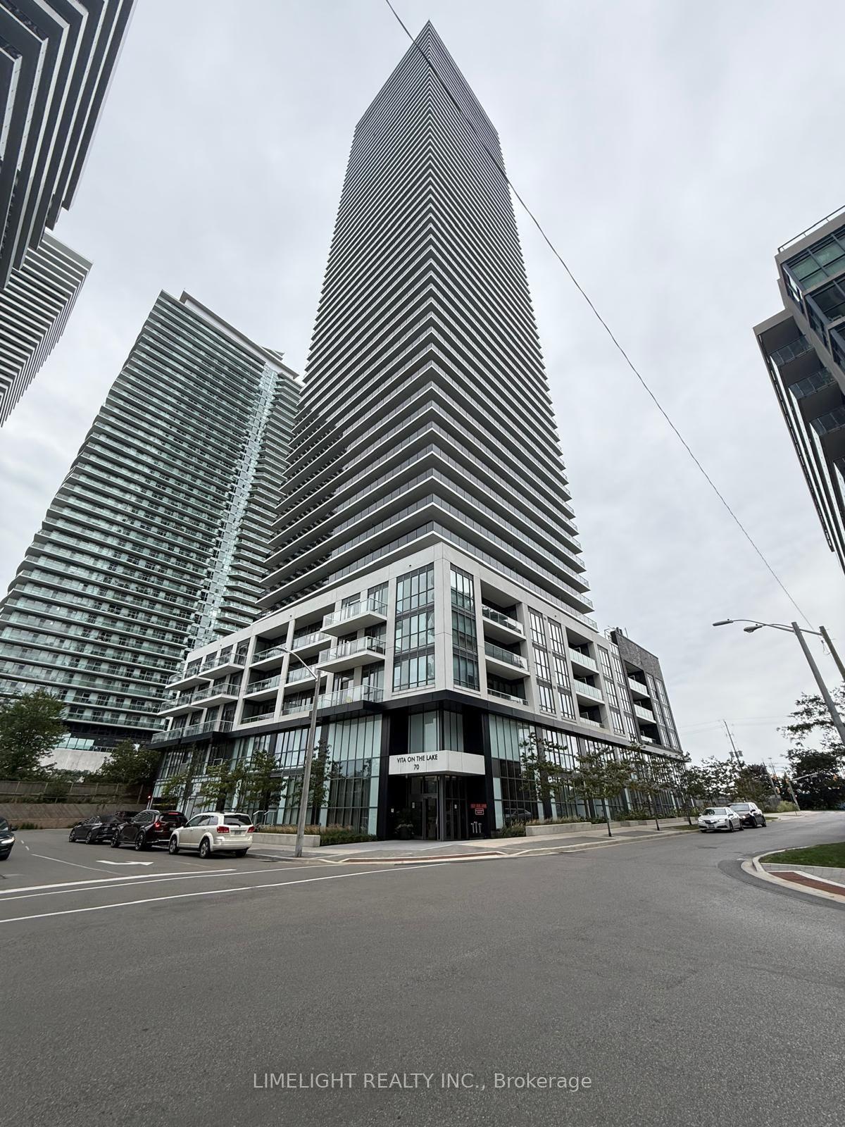 70 Annie Craig Drive 2009 #2009, Toronto — Condo for lease, photo 1