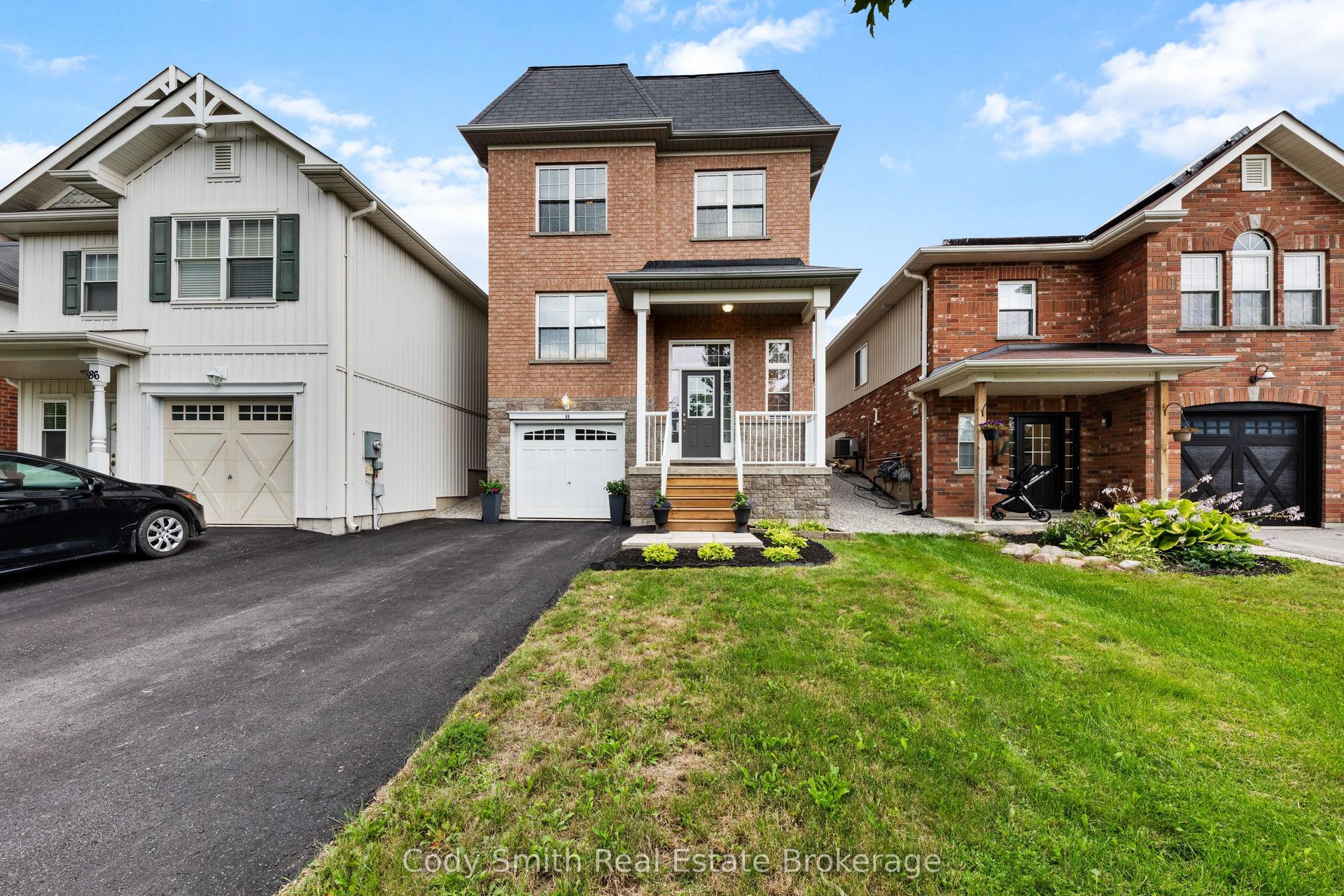 88 Pearl Drive, Orillia — Detached for sale, photo 1