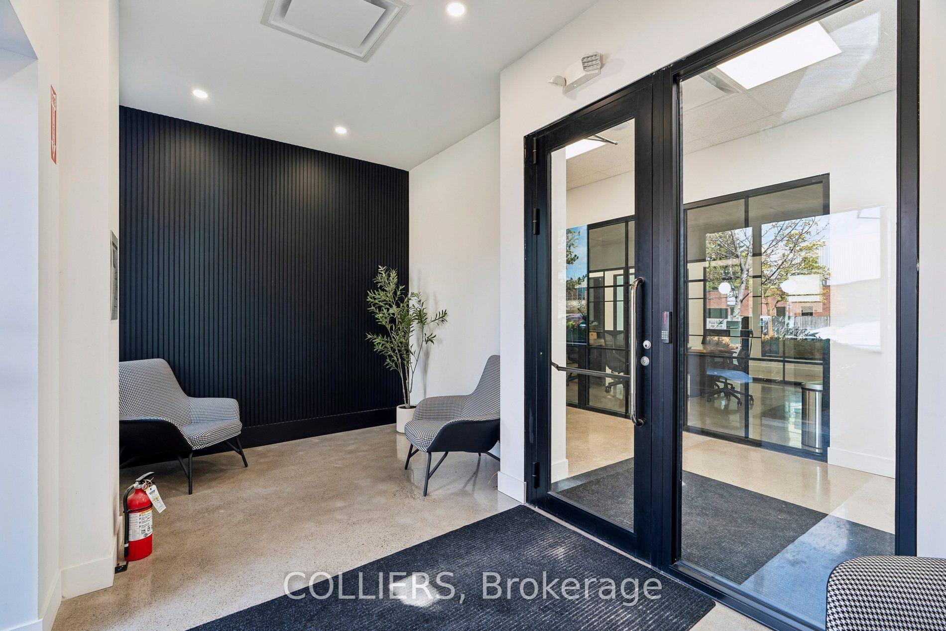 295 Matheson Boulevard E — photo 1