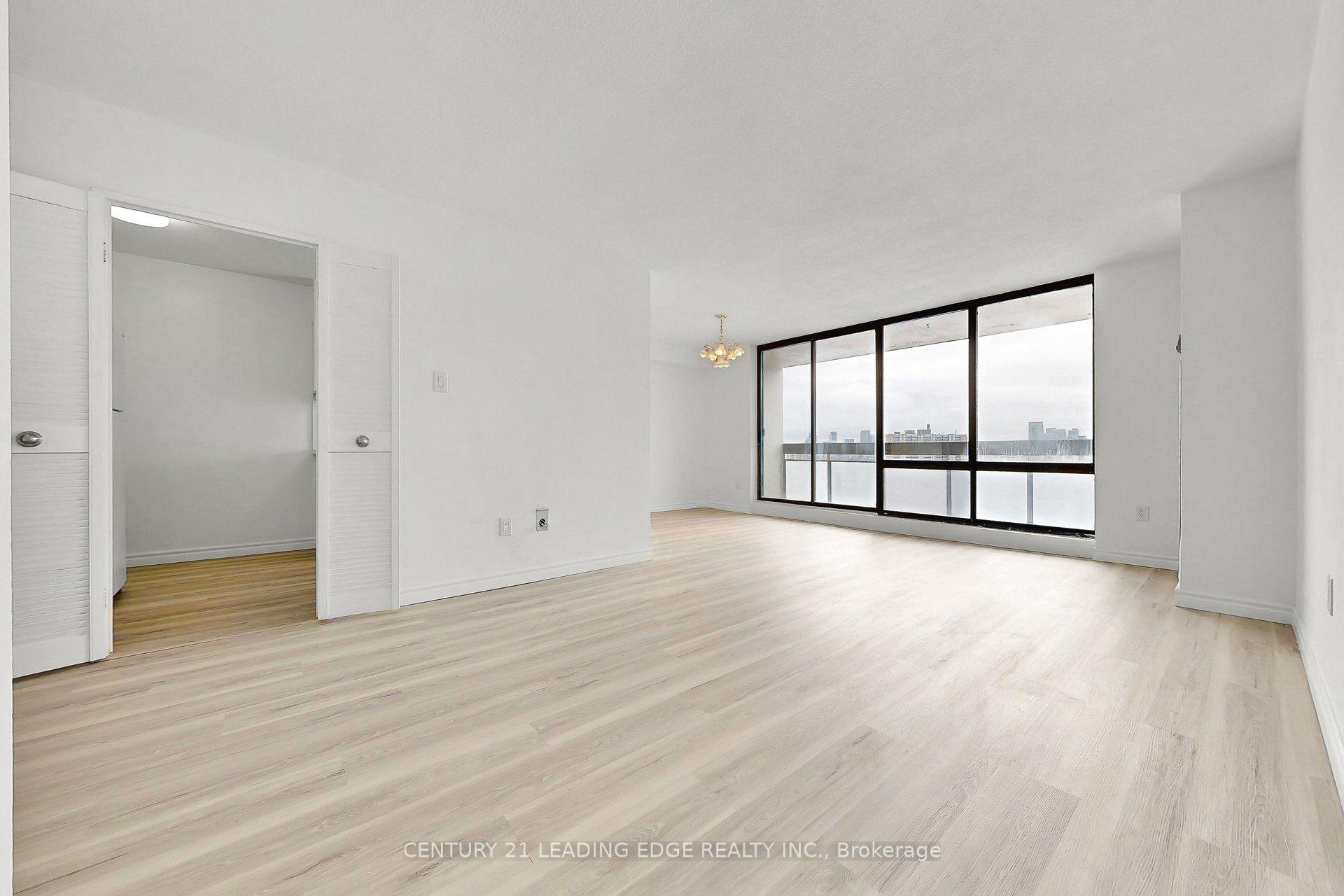 260 Seneca Hill Drive 1604 #1604 — photo 1