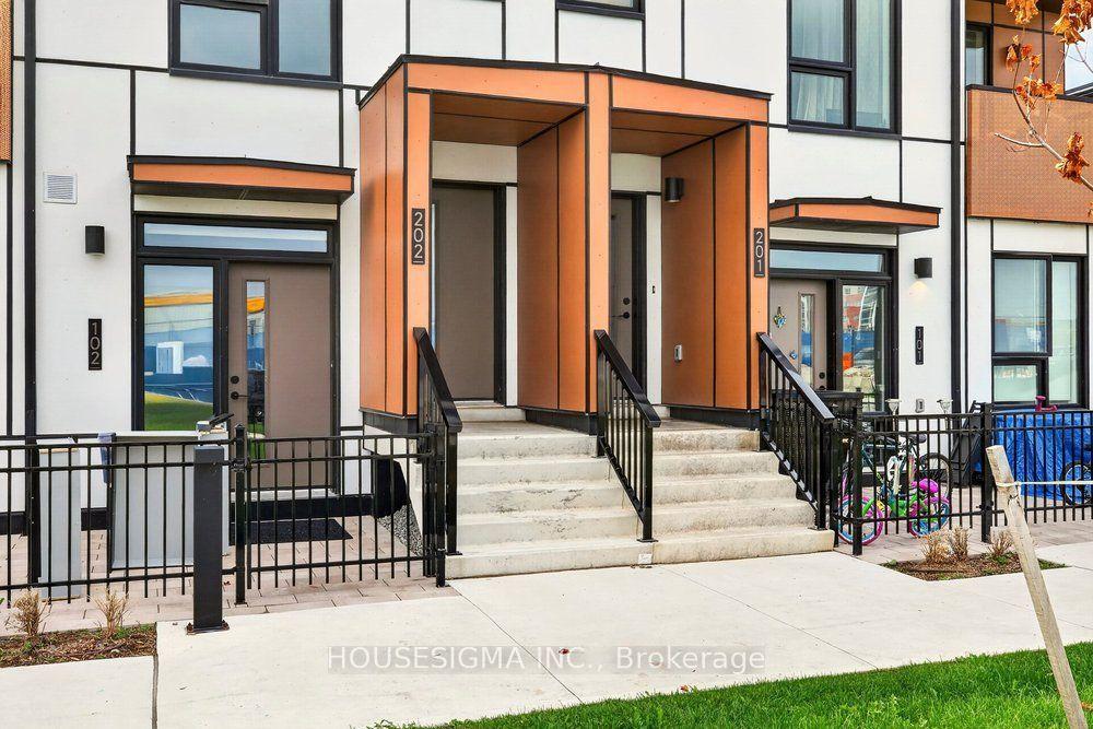 30 All Nations Drive TH202 #TH202, Brampton — Condo Town for lease, photo 1