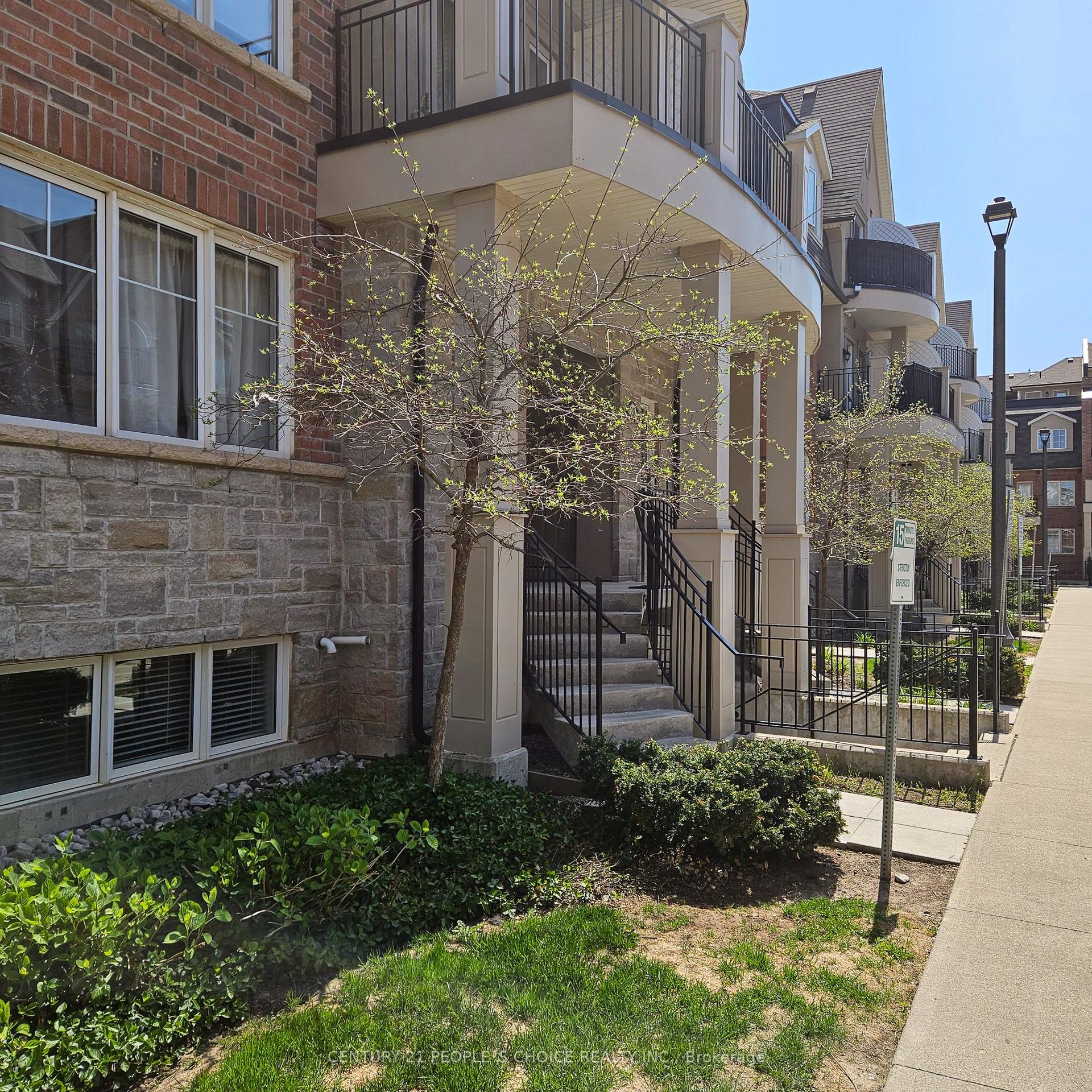 2420 Baronwood Drive 28-04 #28-04, Oakville — Condo Town for lease, photo 1