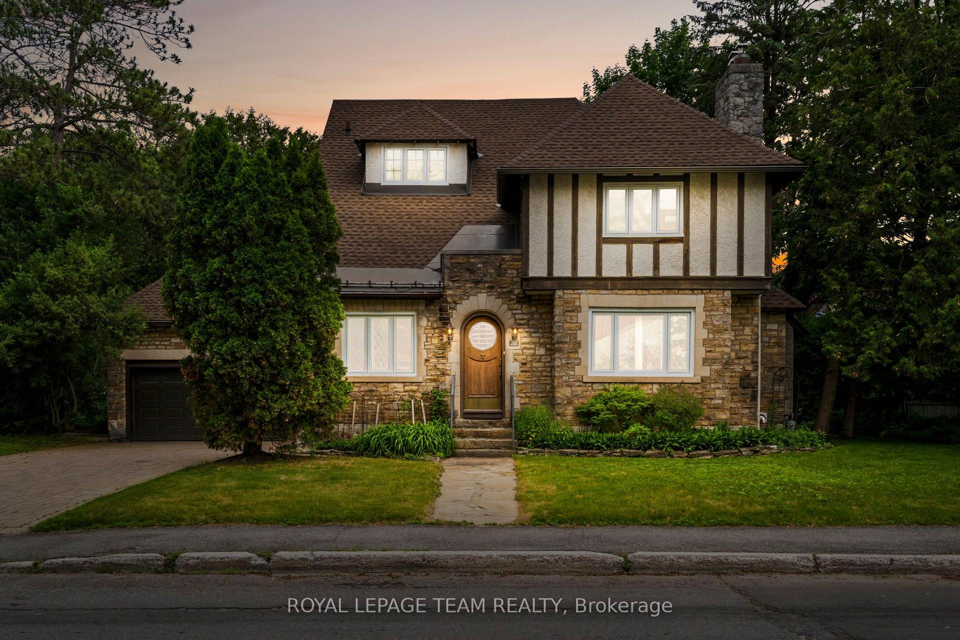 217 Melrose Avenue, Dows Lake - Civic Hospital and Area — Detached for sale, photo 1