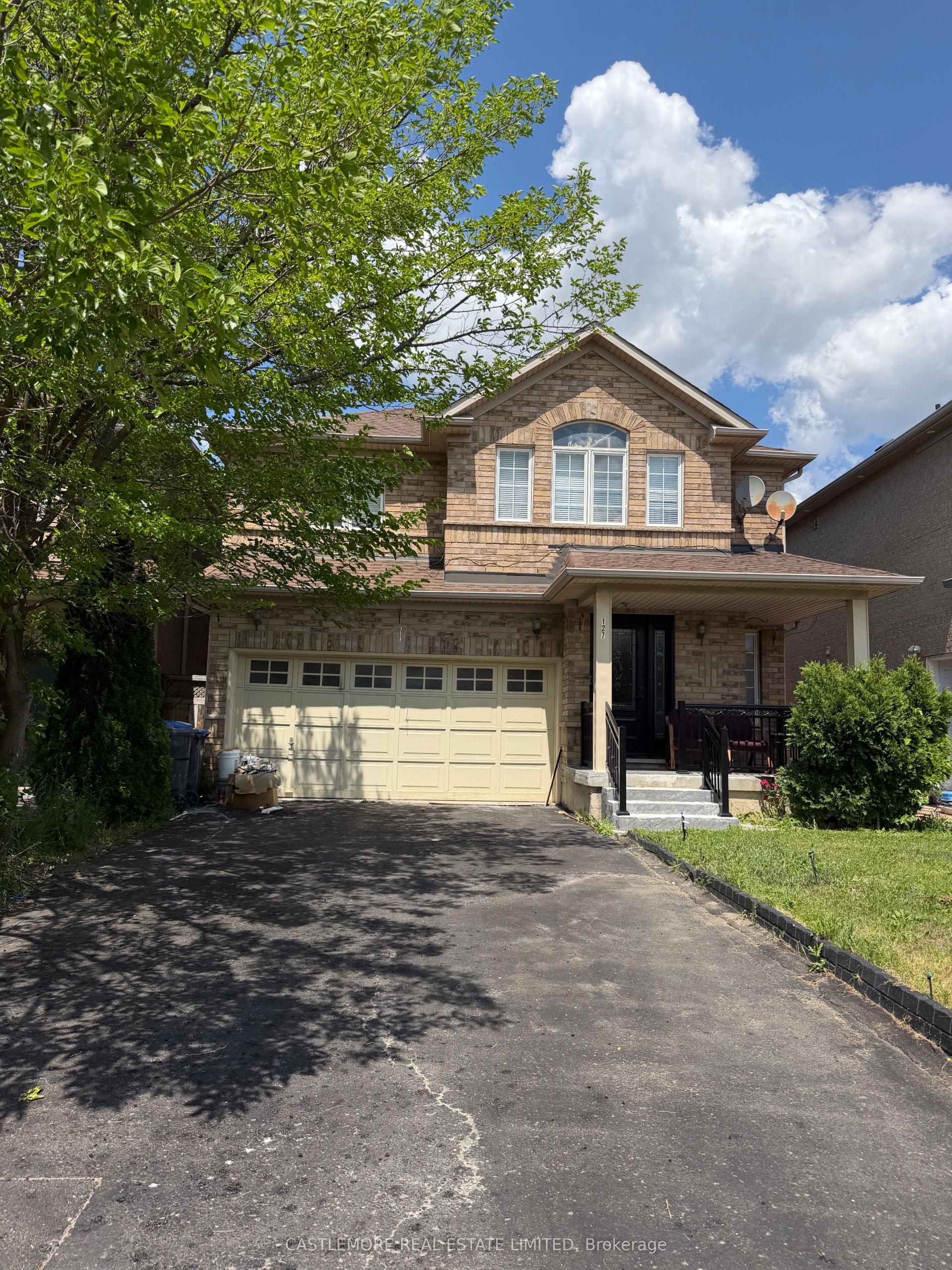 127 Brisdale Drive, Brampton — Detached for lease, photo 1