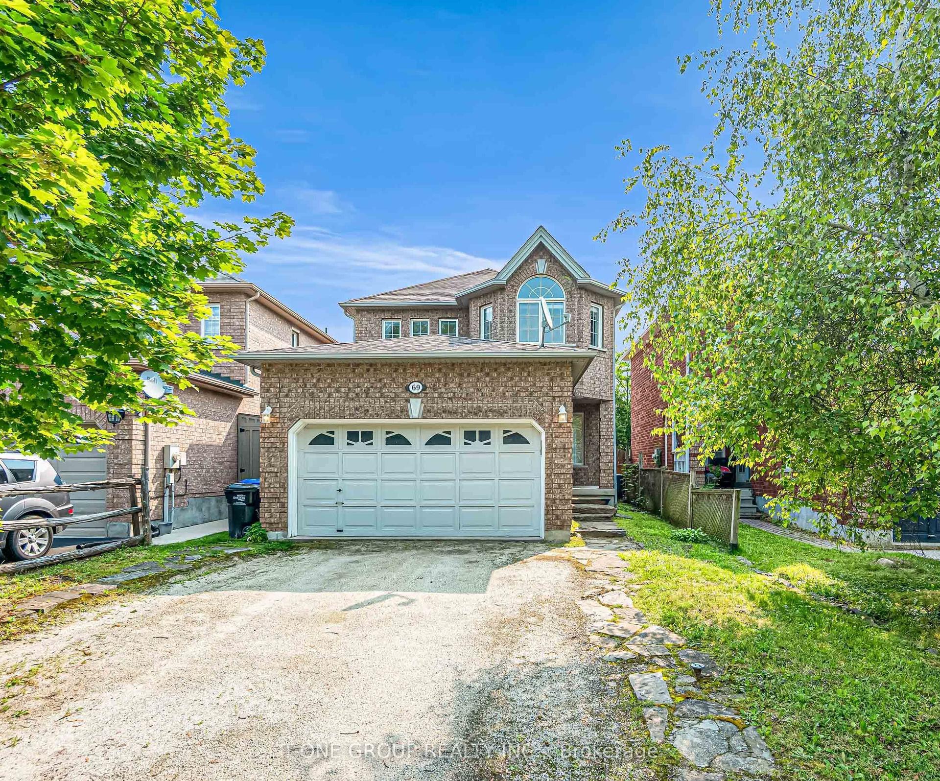 69 Smith Street, New Tecumseth — Detached for sale, photo 1