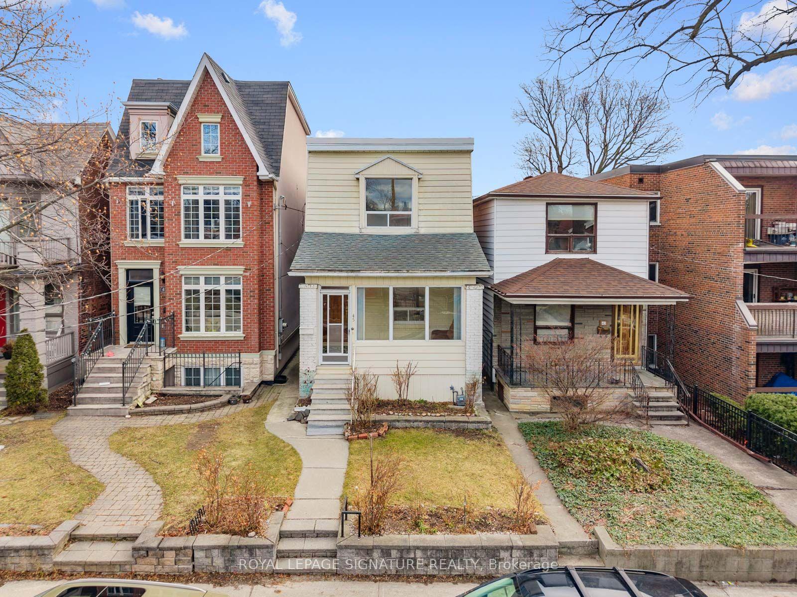45 Eaton Avenue — photo 1
