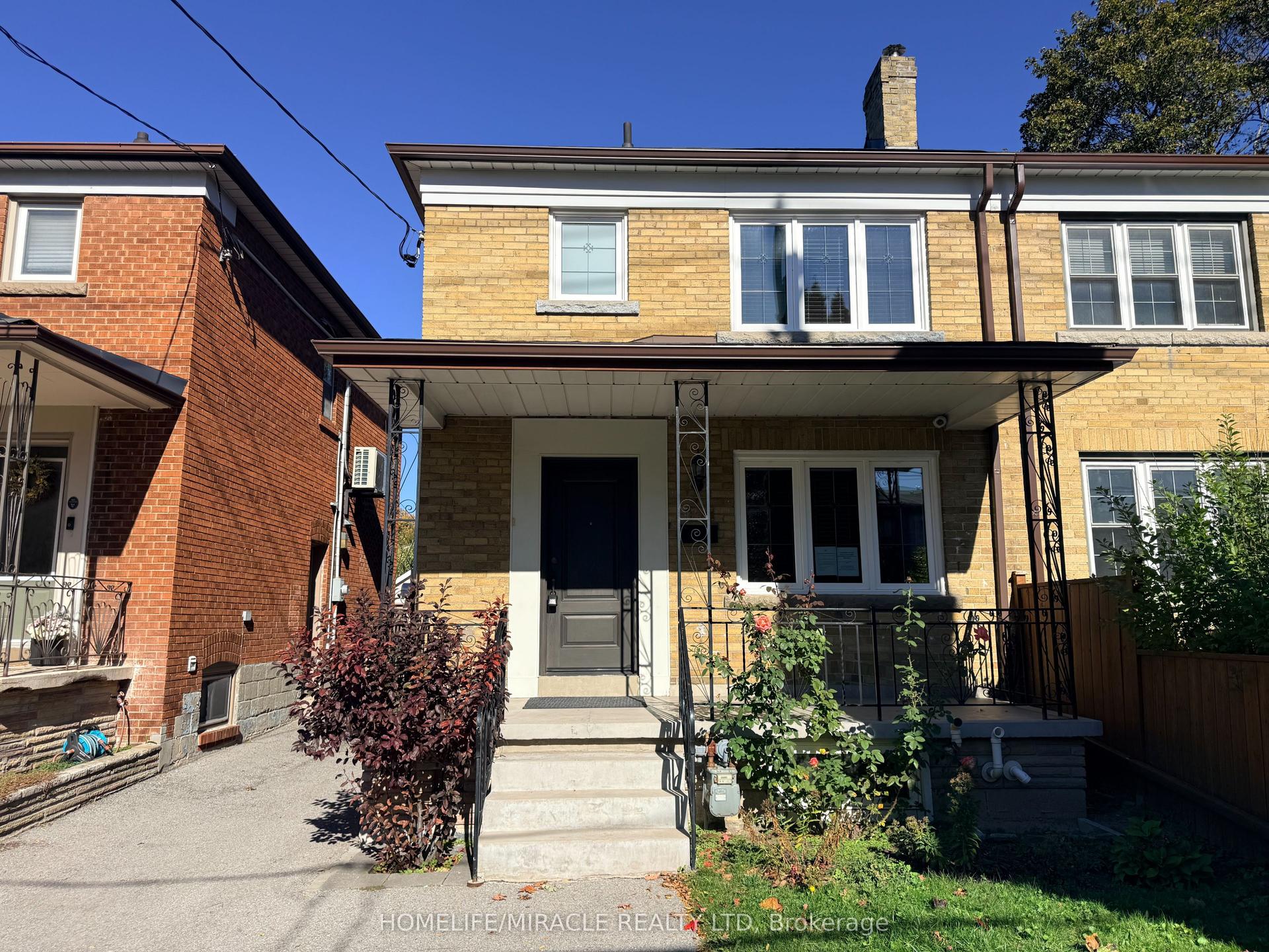 228 Browning Avenue, Toronto — Semi-Detached for sale, photo 1