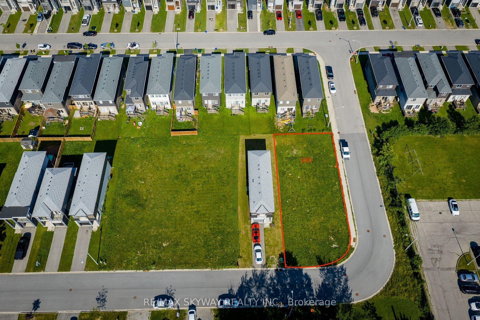 229 Iva Street, Welland — Land for sale, photo 1