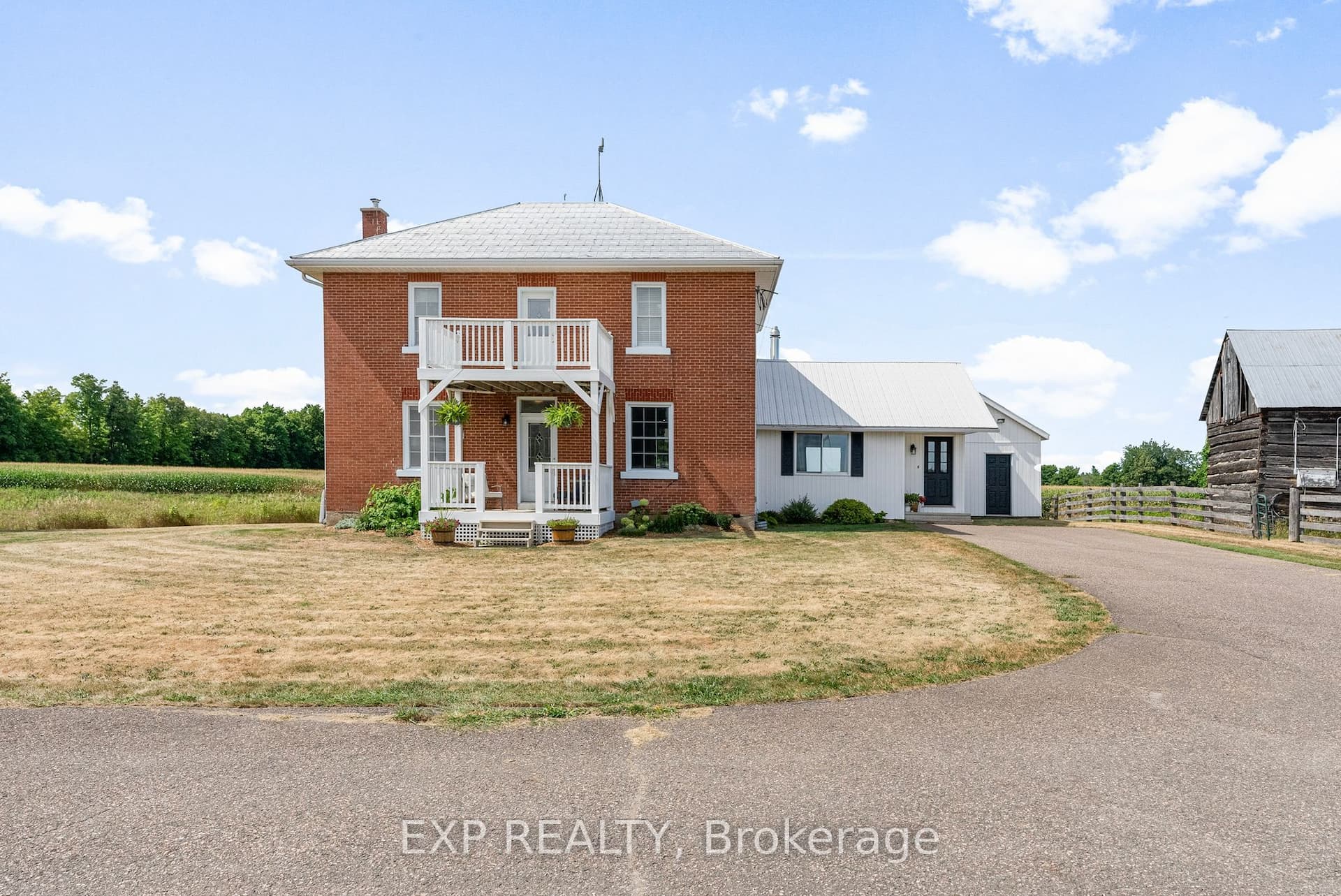 1382 Lochwinnoch Road — photo 1