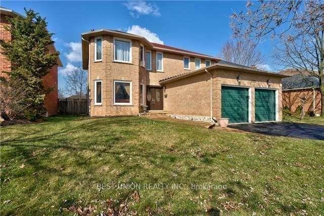 2323 Towne Boulevard — photo 1