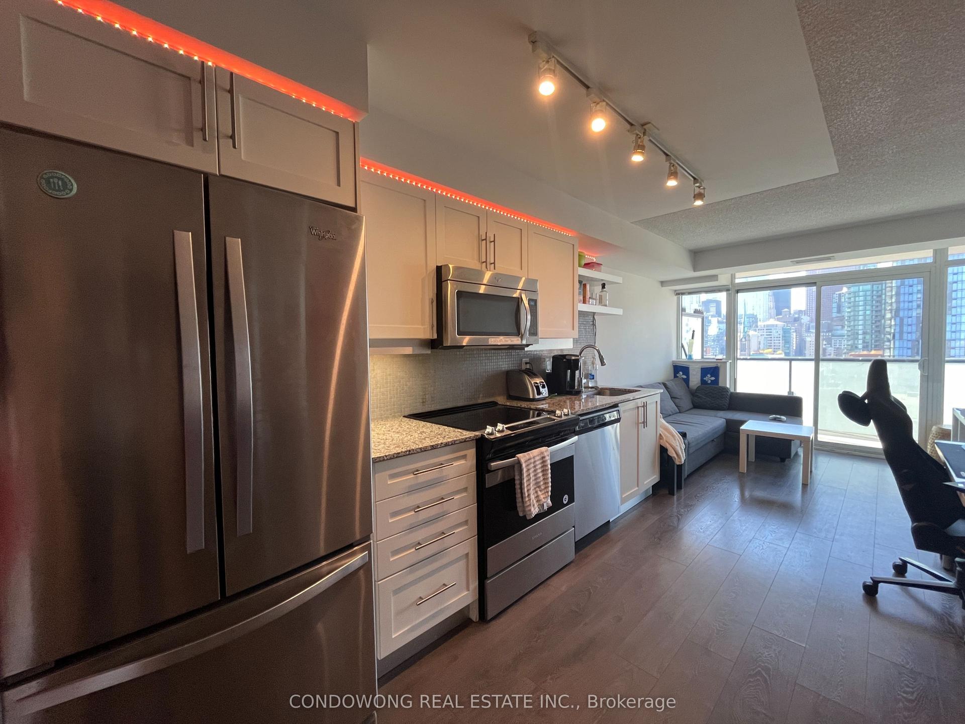 400 Adelaide Street E 1910 #1910, Toronto — Condo for lease, photo 1