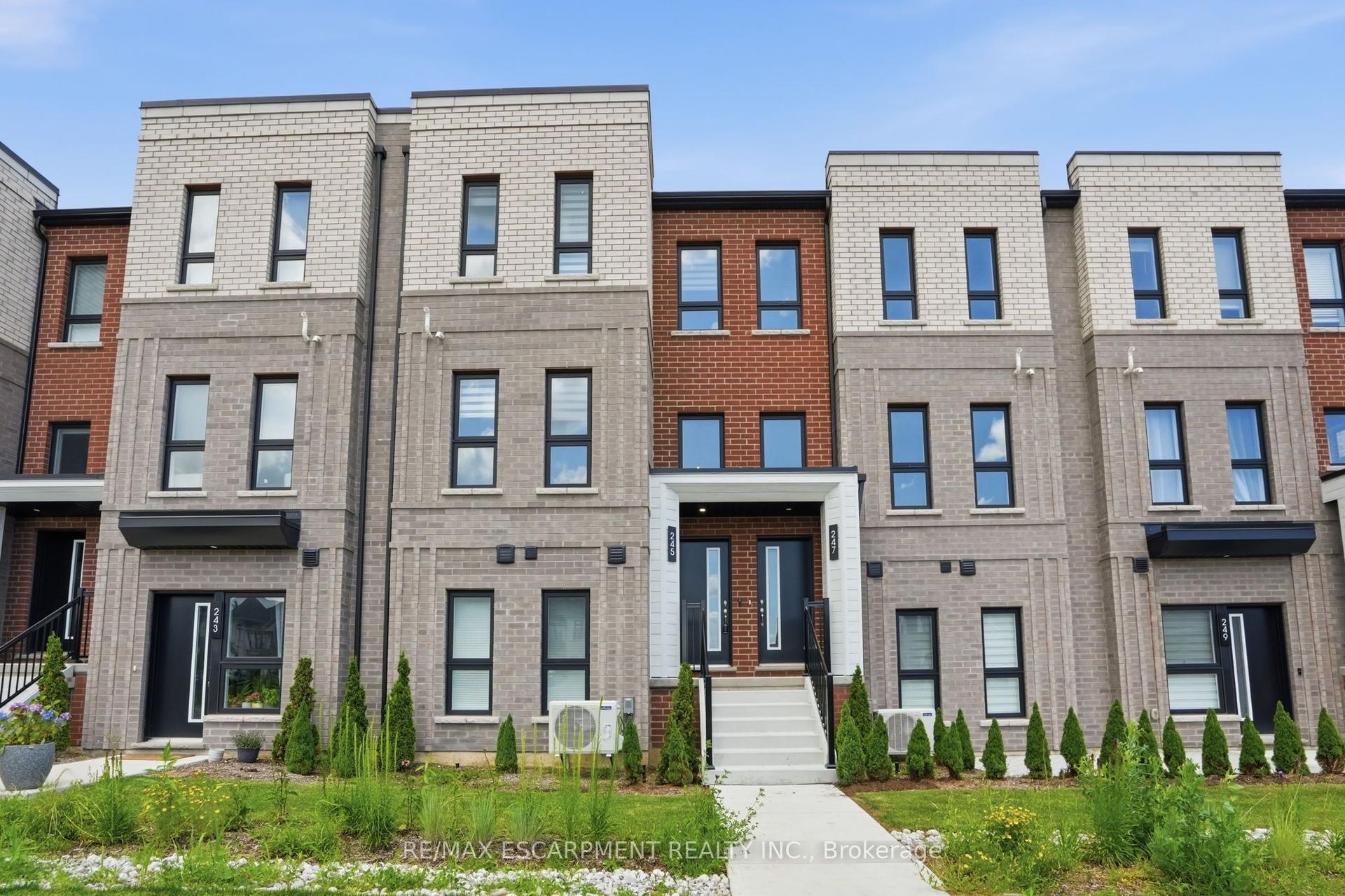 245 BURKE Street, Hamilton — Condo Town for sale, photo 1