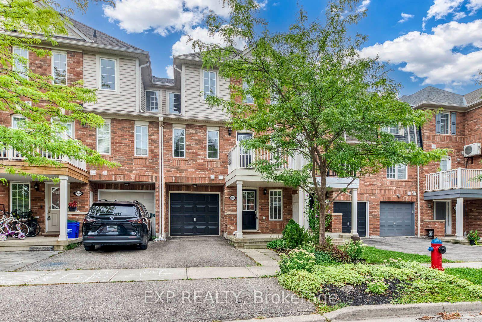 3034 Dewridge Avenue, Oakville — Townhouse for lease, photo 1