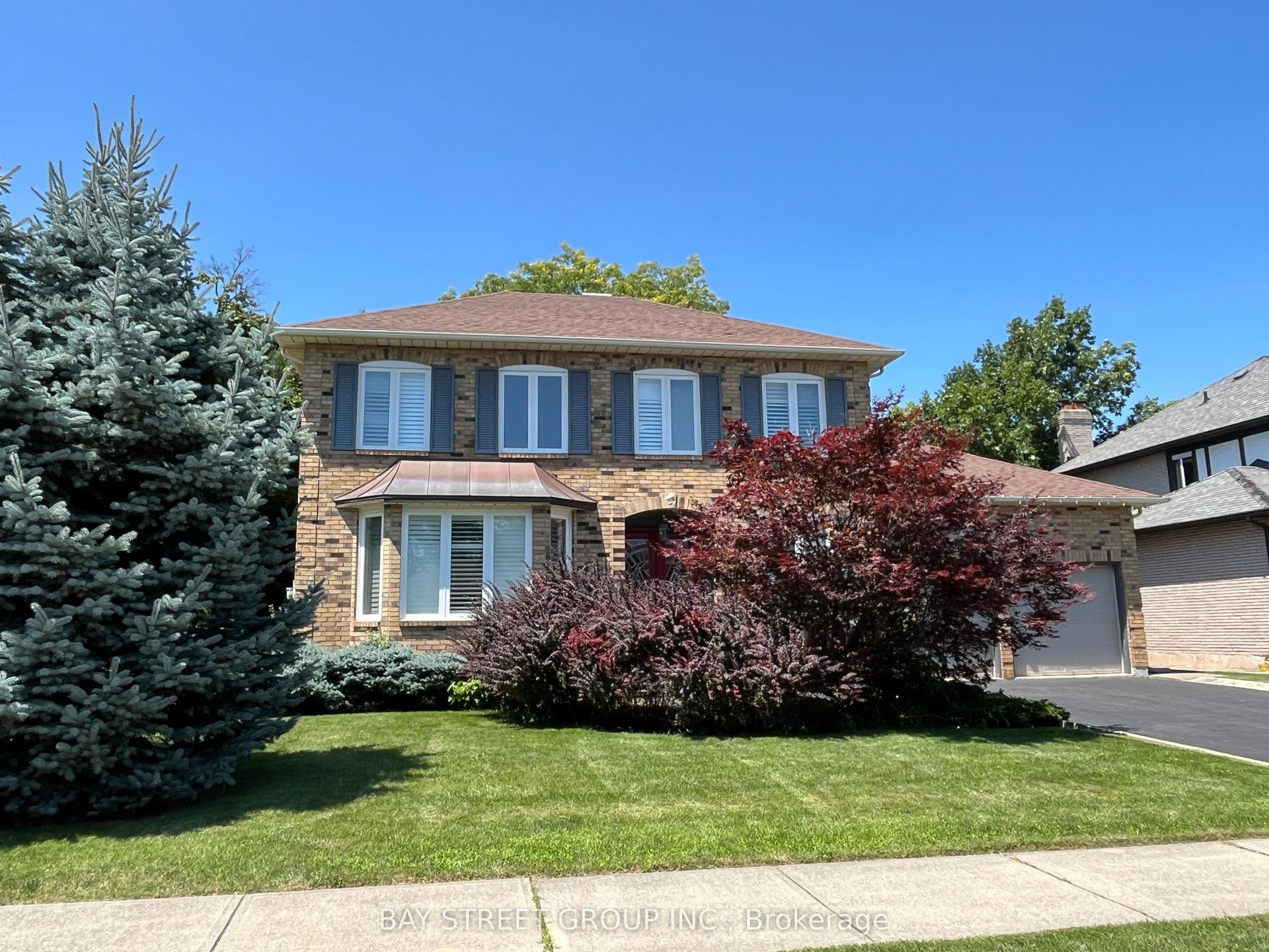 1035 Masters Green N/A — photo 1