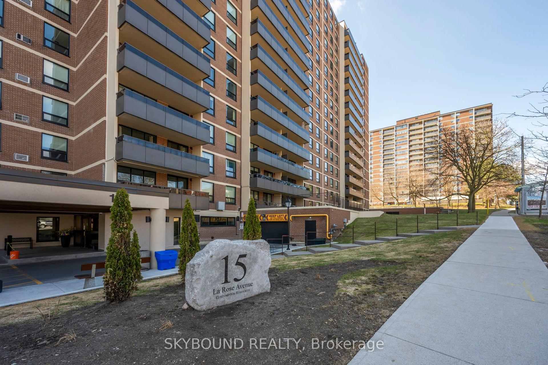 15 La Rose Avenue 1510 #1510, Toronto — Condo for lease, photo 1