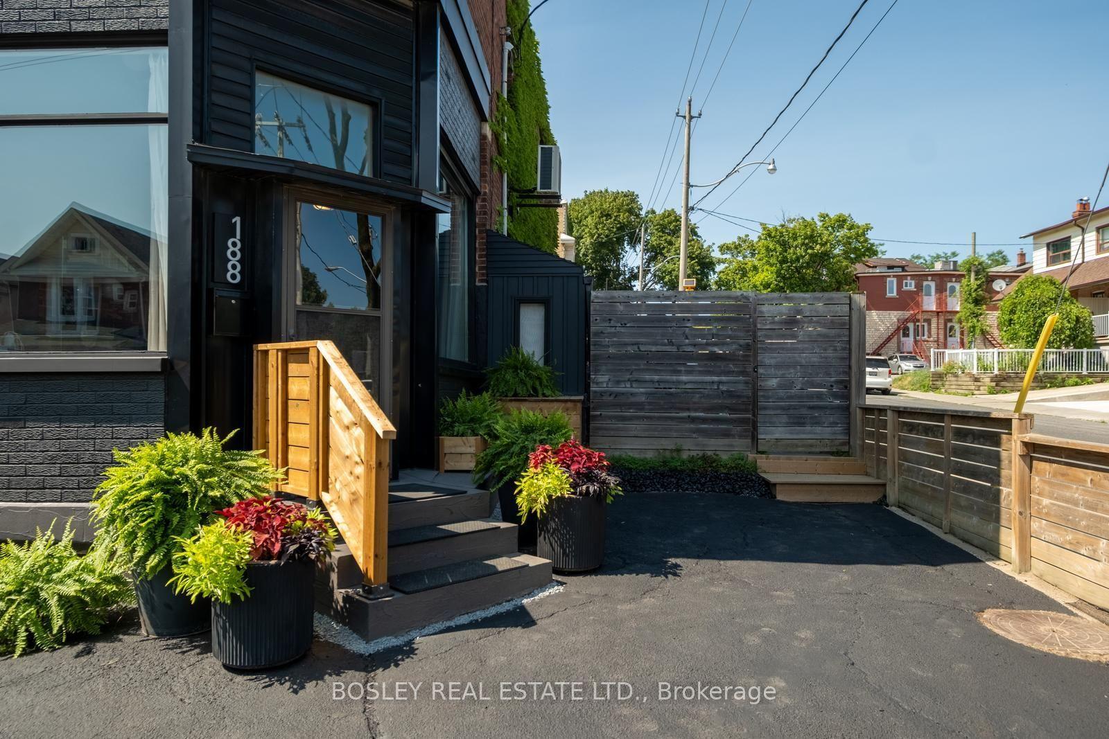 188 Rosemount Avenue, Toronto — Semi-Detached for sale, photo 1