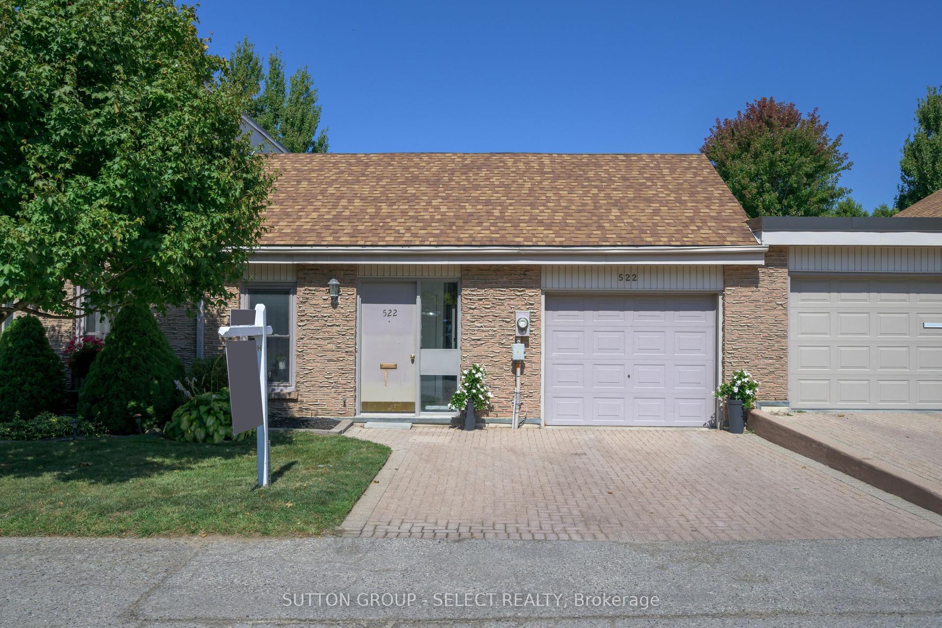 522 CRANBROOK Road — photo 1