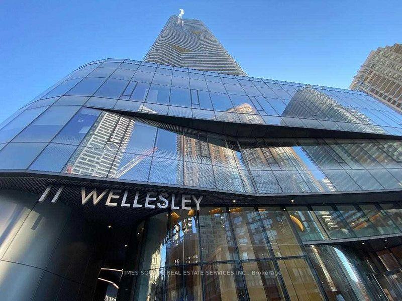 11 Wellesley Street W 1010 #1010, Toronto — Condo for sale, photo 1