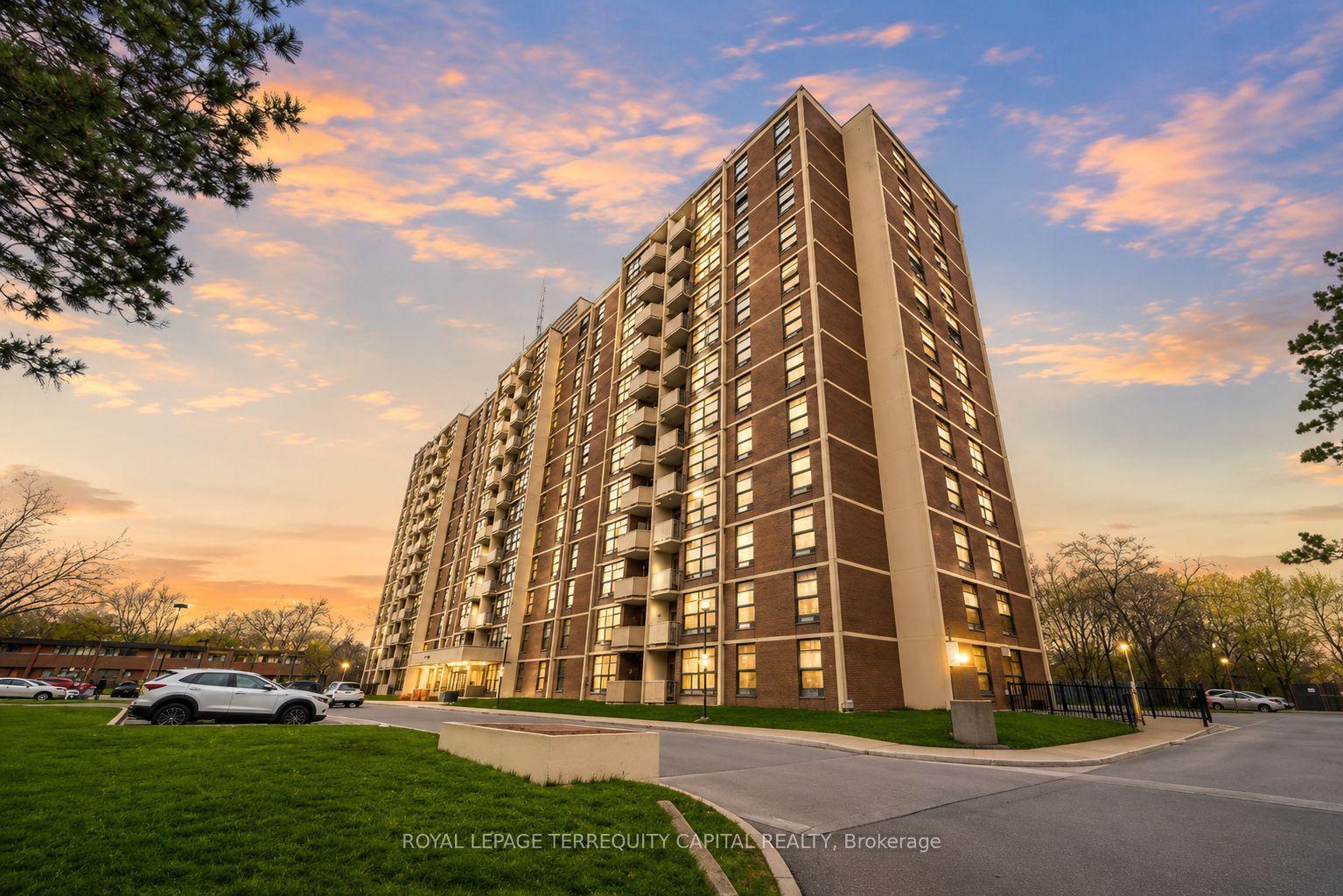 345 Driftwood Avenue 1109 #1109 — photo 1